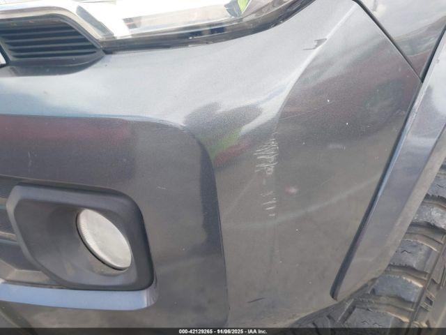 Toyota Tacoma Sr5 V6 Image 5