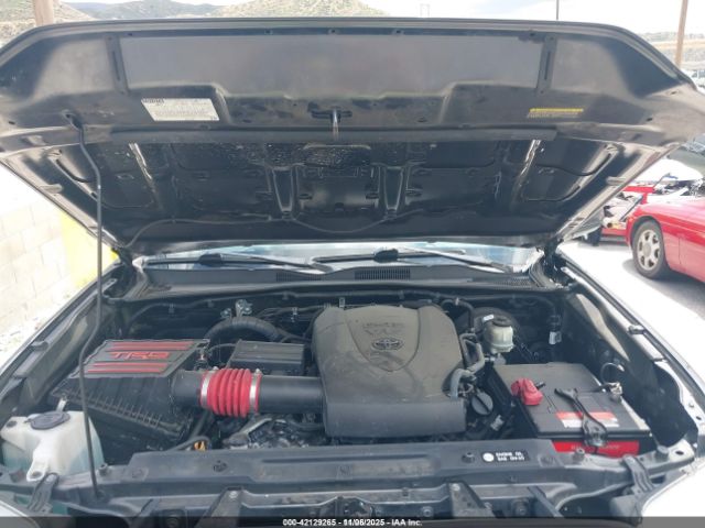 Toyota Tacoma Sr5 V6 Image 14