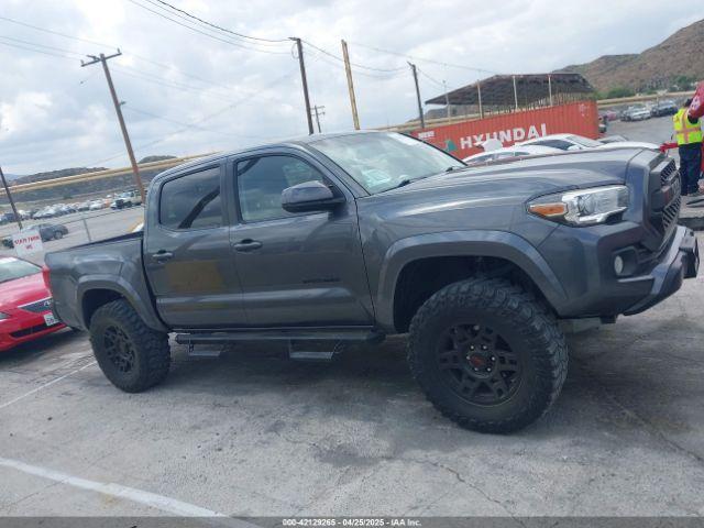 Toyota Tacoma Sr5 V6 Image 3