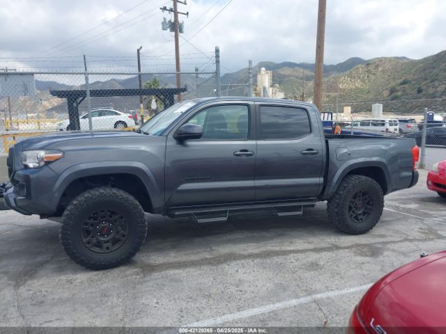 Toyota Tacoma Sr5 V6 Image 2